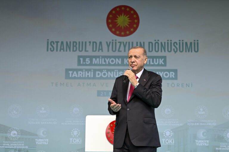 Cumhurbaşkanı Erdoğan, Gaziosmanpaşa Temel Atma Töreninde Önemli Açıklamalarda Bulundu