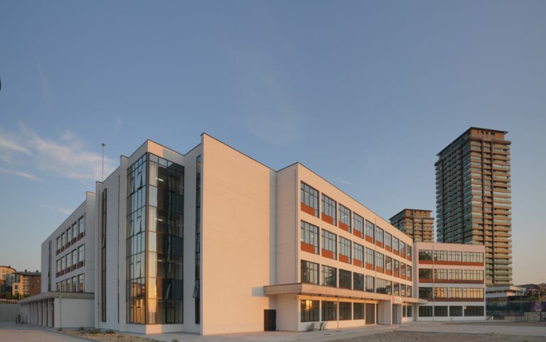 “Depremler Engellenemese de Depremin Yaratabileceği Hasarlara Karşı Önlemler Alabilmek Mümkün” 