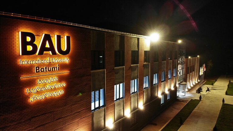 Karmod, Batum’daki Üniversite Binası Projesini Teslim Etti