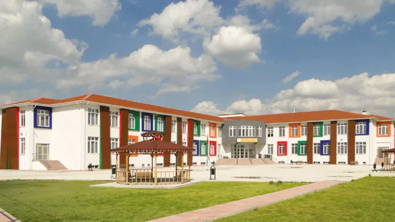 Eskişehir’e 2 Yeni Okul 