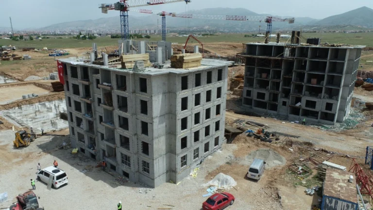 Malatya’da 8 Bin 799 Konutun İnşaatı Sürüyor