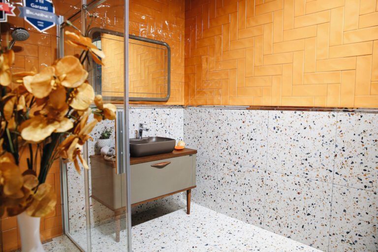 Seramiksan, Renklerin Enerjisini Yüzeylere Taşıyor