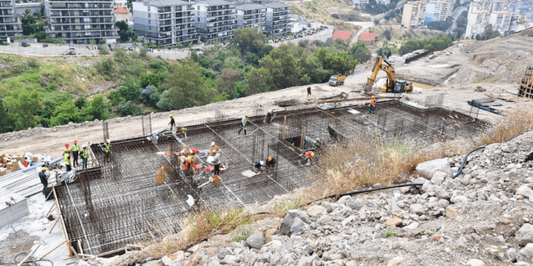 Büyükşehir Çalışanlarına Konut Projesi Yükseliyor