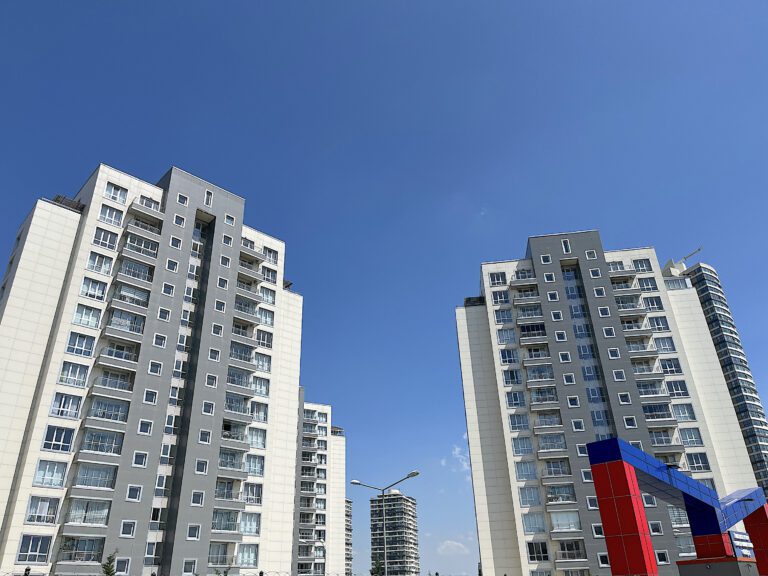 Boş Ev Vergisi Satılık ve Kiralık Konut Fiyatlarını Sunu Olarak Artırır