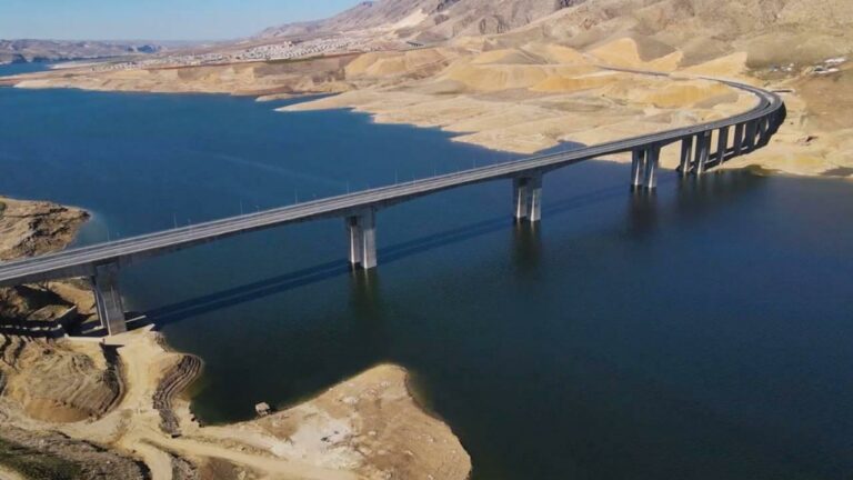 Hasankeyf’in Yeni Yaya Köprüsü Tamamlandı