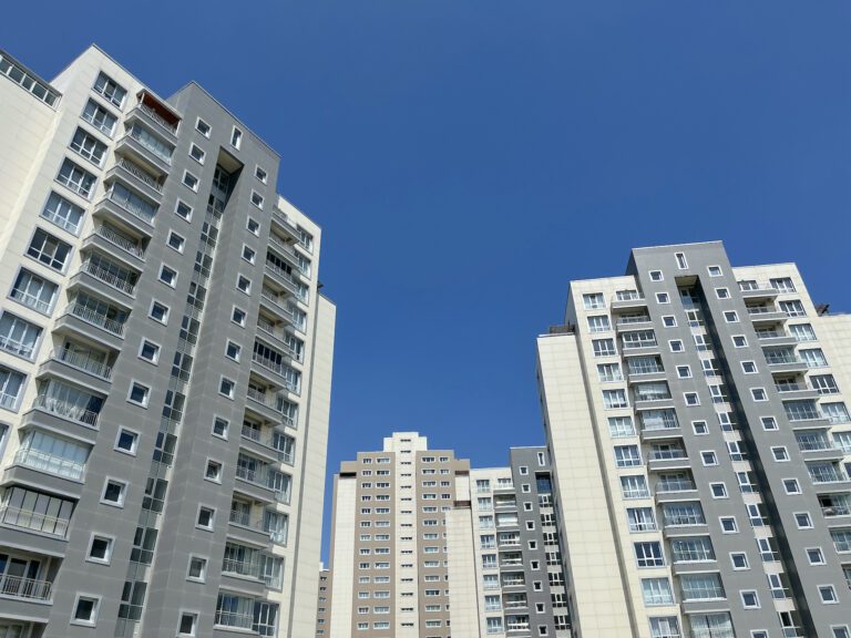 Krediler, Ev Fiyatlarının Suni Olarak Artmasına Neden Olur