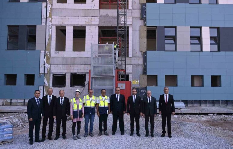 Aydın Şehir Hastanesi’nde Çalışmalar Sürüyor