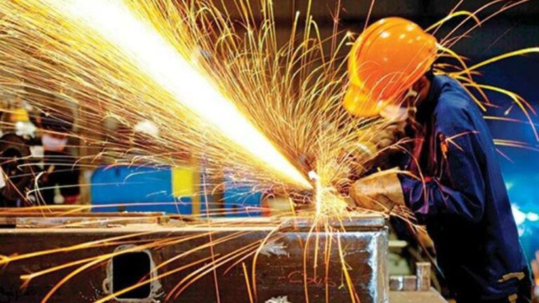 İSO İmalat PMI Yılın En Düşük Seviyesinde