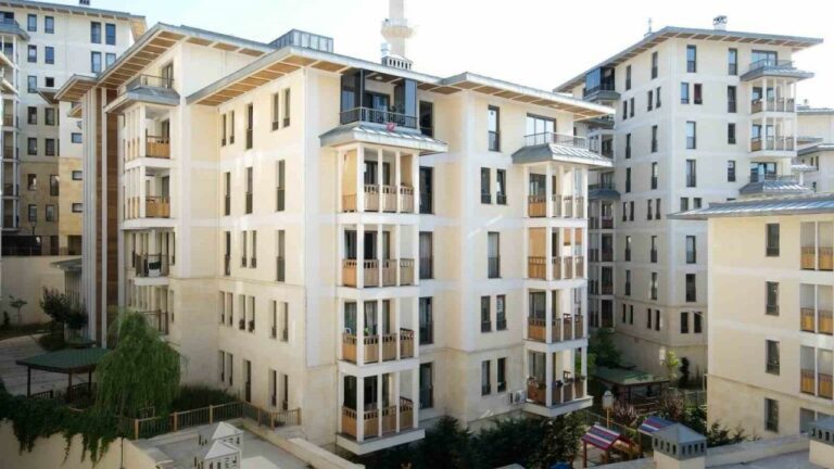 İstanbul’da Bin 86 Kentsel Dönüşüm Konutu Teslim Edildi