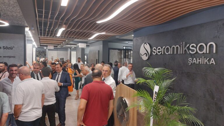 Seramiksan Yeni Bayisini Bursa’da Açtı