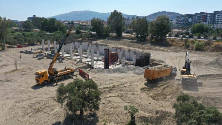 Söke’de Otogar İnşaatı Devam Ediyor