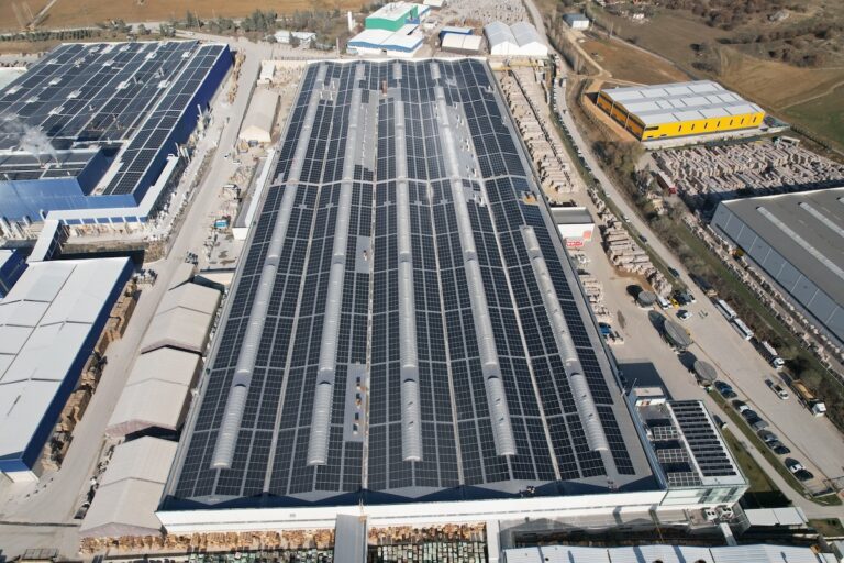 Eczacıbaşı, Üç Yıl İçinde 18,8 MW Yenilenebilir Enerji Kurulu Gücüne Ulaşacak