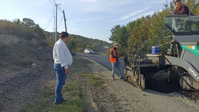 Demirköy’de Yol Çalışmaları Devam Ediyor
