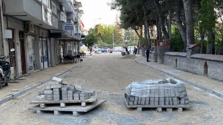 Kırklareli’nde Yol Çalışmaları Sürüyor