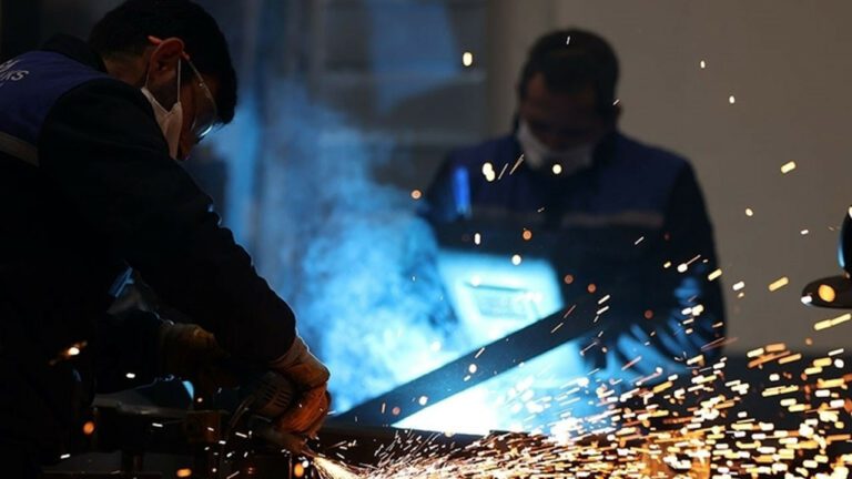 Sanayi Üretimi Temmuz Ayında Yıllık Yüzde 7,4 Arttı