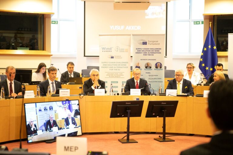 Avrupa Parlamentosu’nda ‘Türk Rüzgarı’ Esti