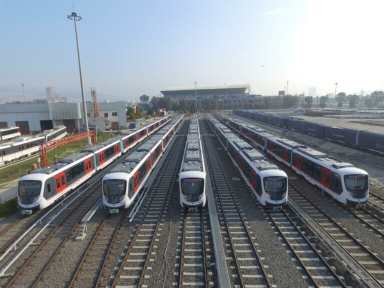 İzmir’de Üç Raylı Sistem Hattı Çalışmaları 1 Milyar 235 Milyon Avroluk Bütçeyle Devam Ediyor