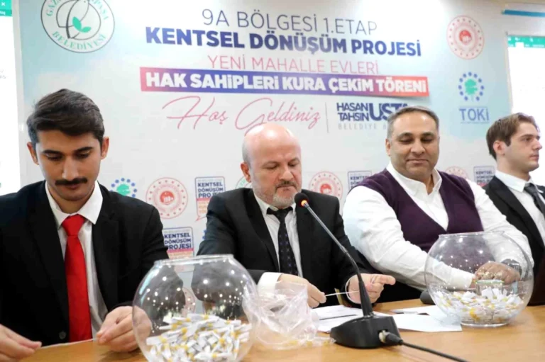 Gaziosmanpaşa Kentsel Dönüşüm Projesi İçin Kura Çekimi Yapıldı