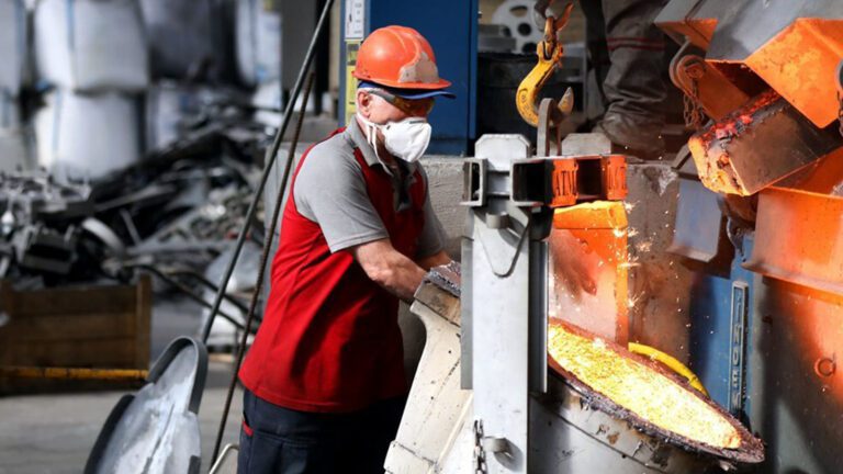 İmalat Sanayisinde Kapasite Kullanım Oranı Düştü