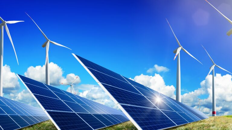 Türkiye’de Enerji Sektörü İçin Yıllık 15 Milyar Dolar Yatırım Gerekiyor