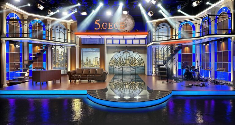 BAB Architects, Habertürk TV’de Yayınlanan Beşinci Gece Programının Stüdyosunu Tasarladı 