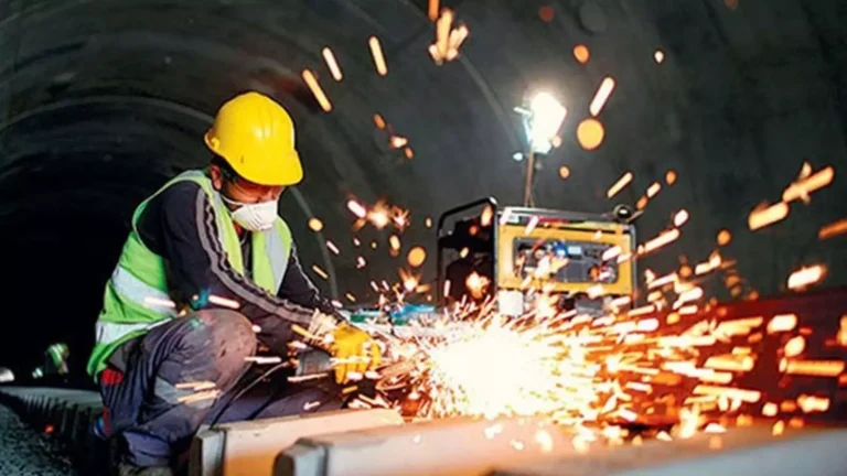 İmalat Endeksi Yıllık Yüzde 53,68 Arttı