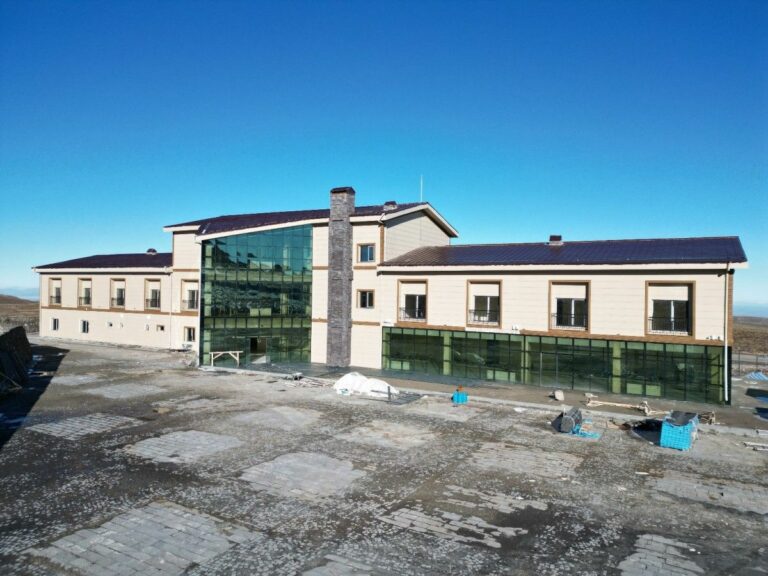 Karacadağ Kayak Merkezi’ndeki Otel Projesi Tamamlandı
