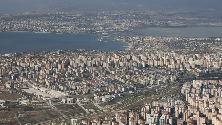 İstanbul’da 7 İlçenin Acilen Dönüştürülmesi Gerekiyor