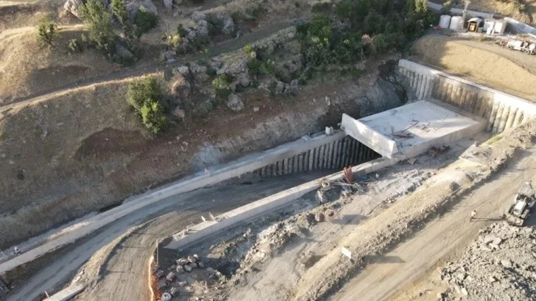 Şırnak-Van Arası 2 Saate Düşüyor