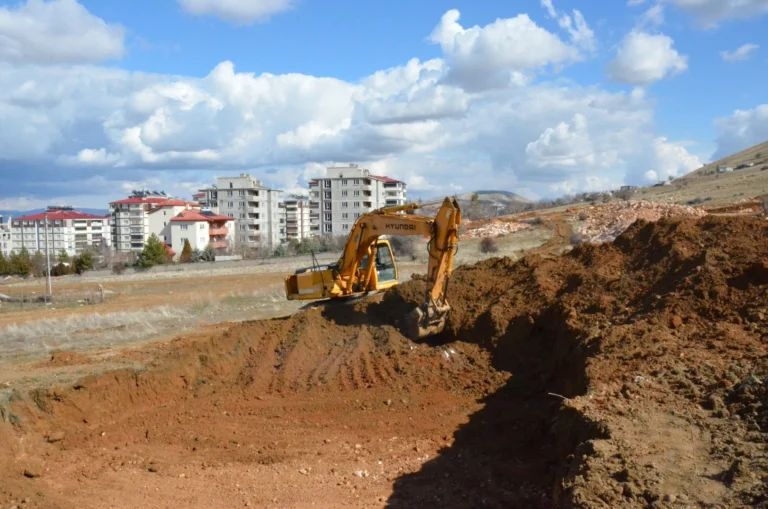 Afşin’de Yıldız Konutları’nın Temeli Atıldı