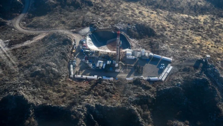 Bakan Bayraktar: “Petrol ve Doğalgazda Yeni Keşif İçin Arama Çalışmaları”