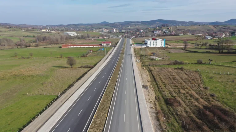 Menemen-Seyrek-Foça Duble Yol Projesi İhaleye Çıkıyor