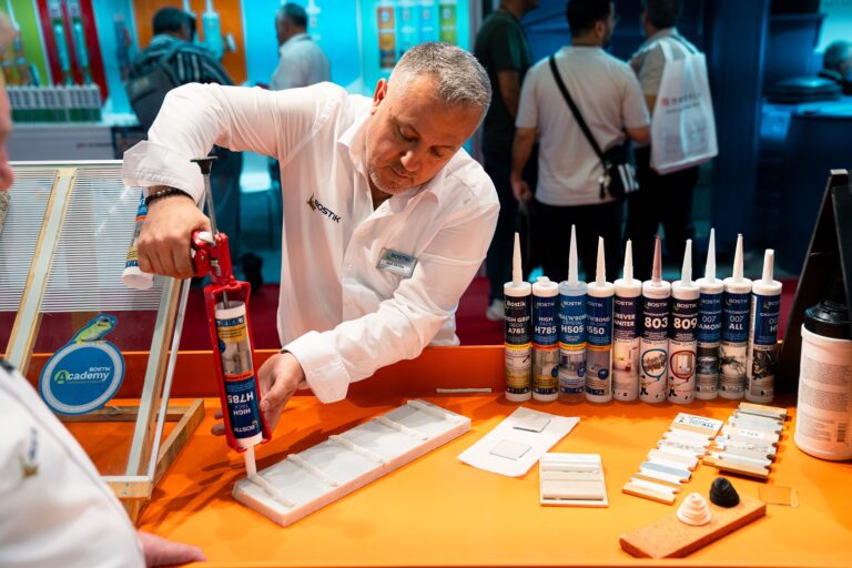 Bostik Türkiye, Yüksek Performanslı Su Yalıtım Serisi SEAL&BLOCK’un Lansmanını Yapı Fuarı’nda Yaptı