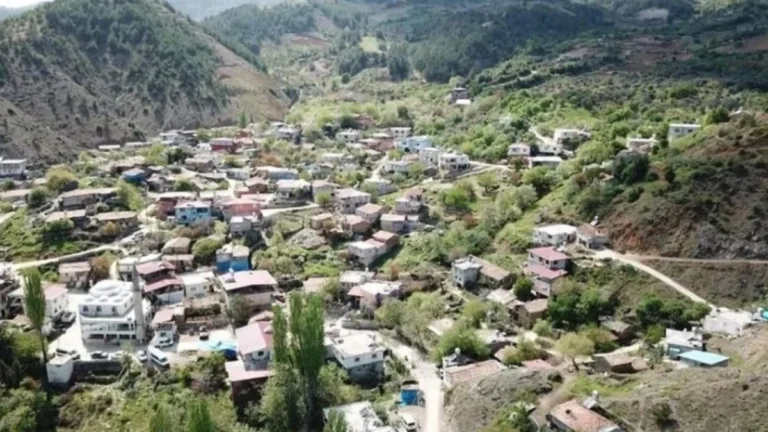 Hatay’da Heyelan Riski Nedeniyle Taşınacak Bölgeye 228 Adet Konut İnşa Ediliyor