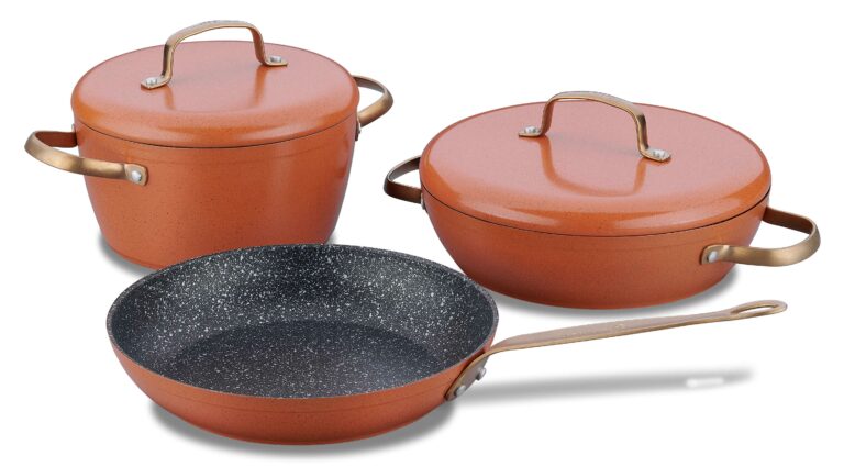 Korkmaz’dan Anneler Günü’ne Özel Yüzde 50 İndirim Fırsatı