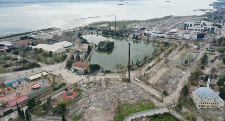 Milli İrade Meydanı ve Millet Bahçesi hızlanacak