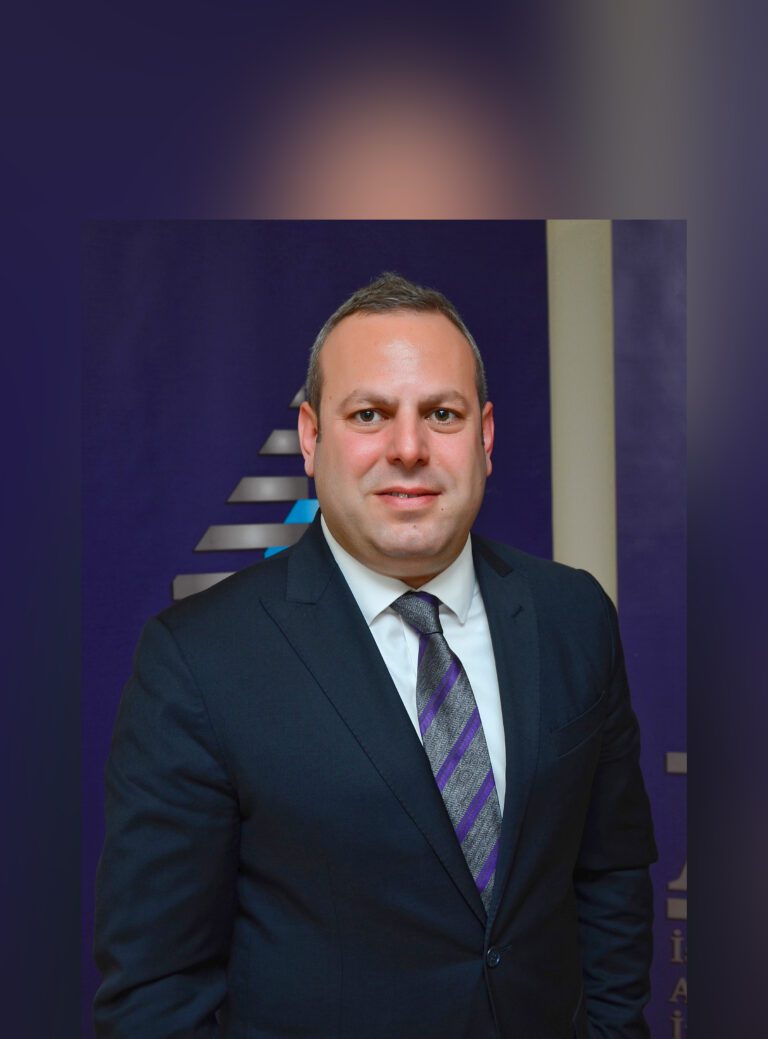 ANADOLU YAKASI İNŞAAT MÜTEAHHİTLERİ DERNEĞİ (AYİDER) BAŞKANI HAKAN ŞİŞİK:“KONUT ALMANIN TAM ZAMANI”