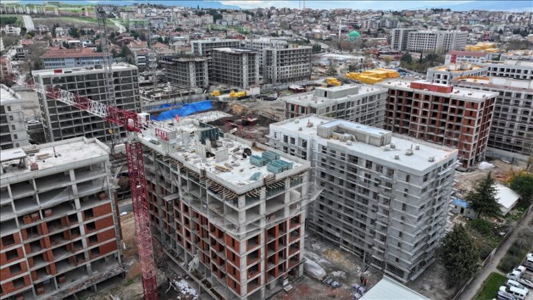 Yılın son çeyreğinde hareketlenmeye başlayan inşaat sektörü 2025’ten umutlu