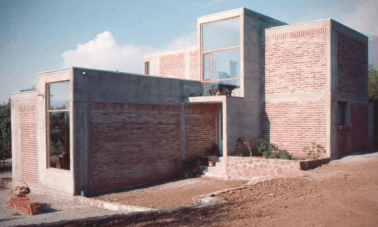 Pritzker Ödüllü Şilili Mimar Alejandro Aravena Türkiye’ye geliyor  