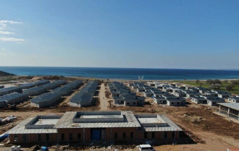 Ezine’de 5 yıldızlı termal otel yükseliyor