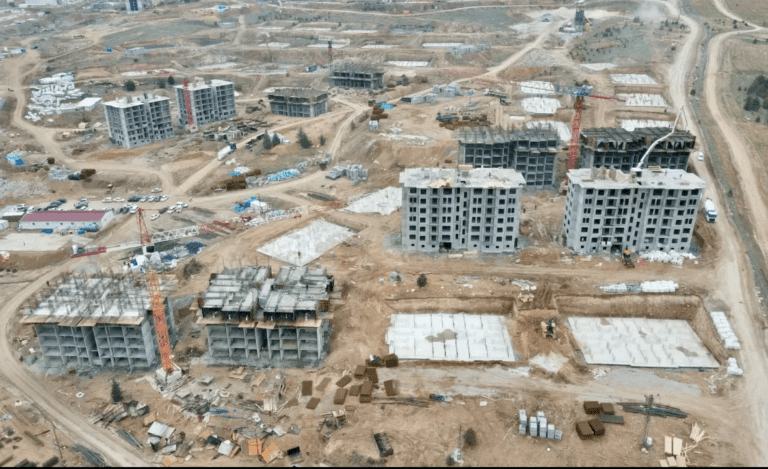 Akoğuz Kışlasında Konut Çalışması Hızla İlerliyor