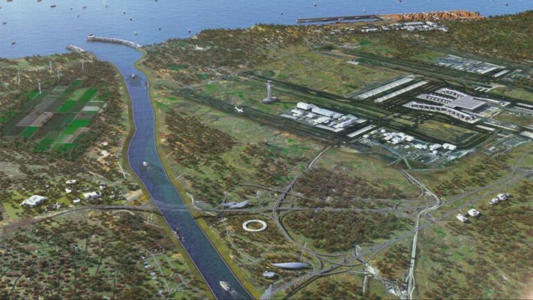 Kanal İstanbul güzergâhındaki yapılaşma hız kazandı: 12 bin konut yolda