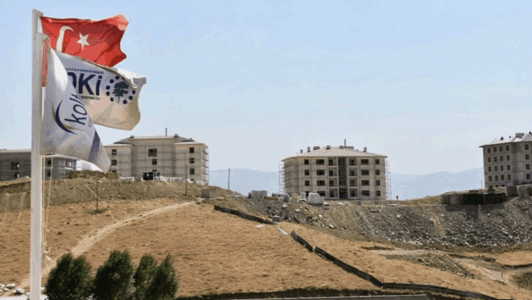 Yüksekova’da yeni TOKİ konutları yükseliyor