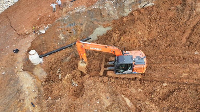 YENİ AKÇAKOCA DEVLET HASTANESİ ALTYAPI ÇALIŞMALARINDA 2. ETAP TAMAMLANDI