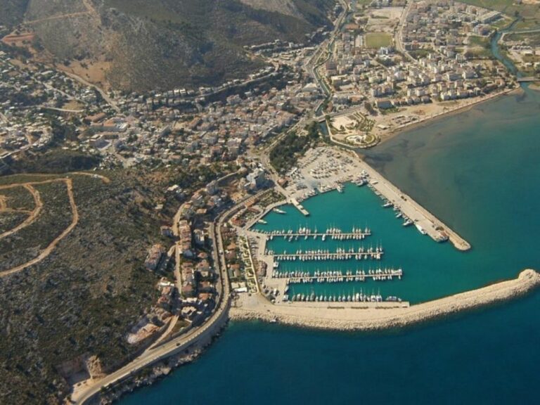 Finike Yat Limanı ihaleye çıkarıldı 