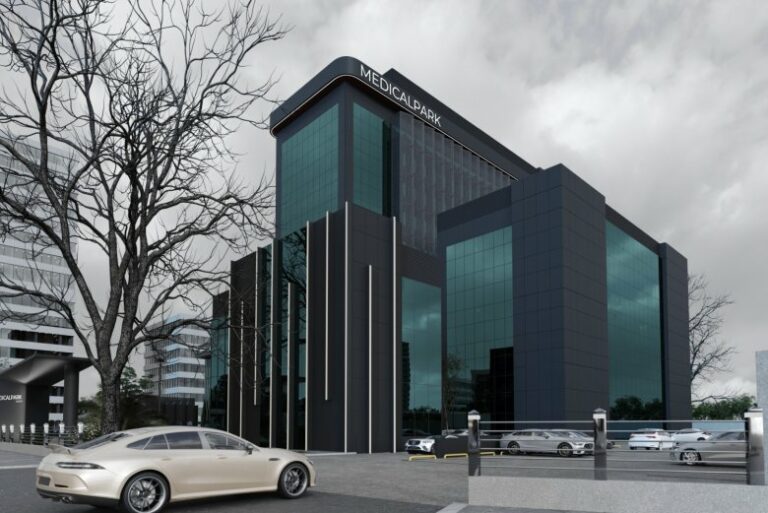 YAŞAYAN BİR YAPININ DÖNÜŞÜM YOLCULUĞU: “GÖZTEPE MEDICAL PARK RENOVASYON PROJESİ”