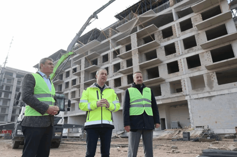 Sivas Eski Sanayi Bölgesi 2. Etap Konut Projesinde 252 Konut ve 53 Dükkân İçin İnşaat Çalışmaları Hızla İlerliyor