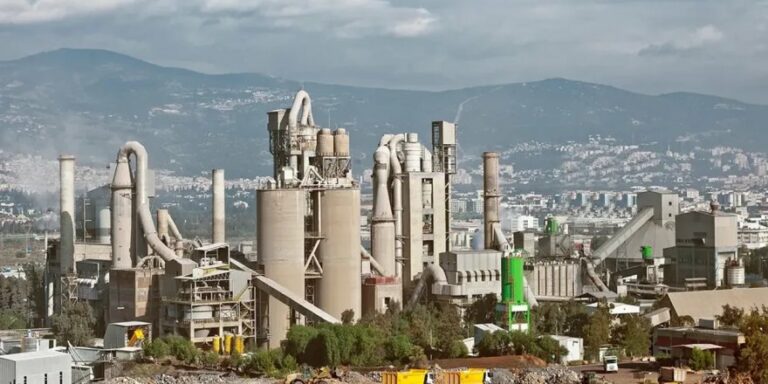 Çimentaş’ın Bornova’daki Tesisi Ekonomik Ömrü Tamamlanınca Yerinden Kalkacak