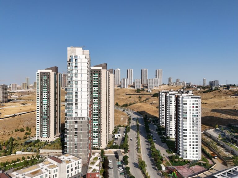 Emlak piyasasında vergi depremi: satışlar durdu