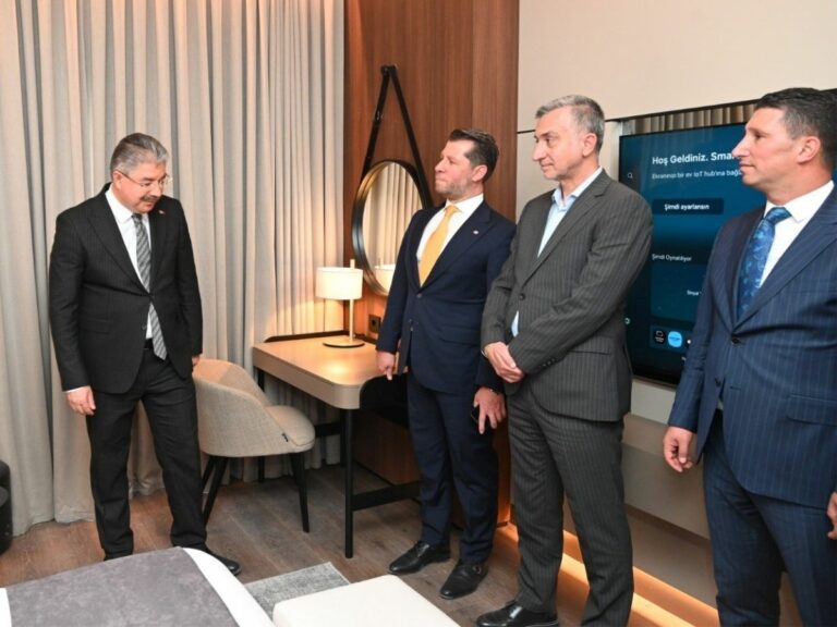 Osmaniye OSB’deki otel projesi için uluslararası zincirle imzalar atıldı